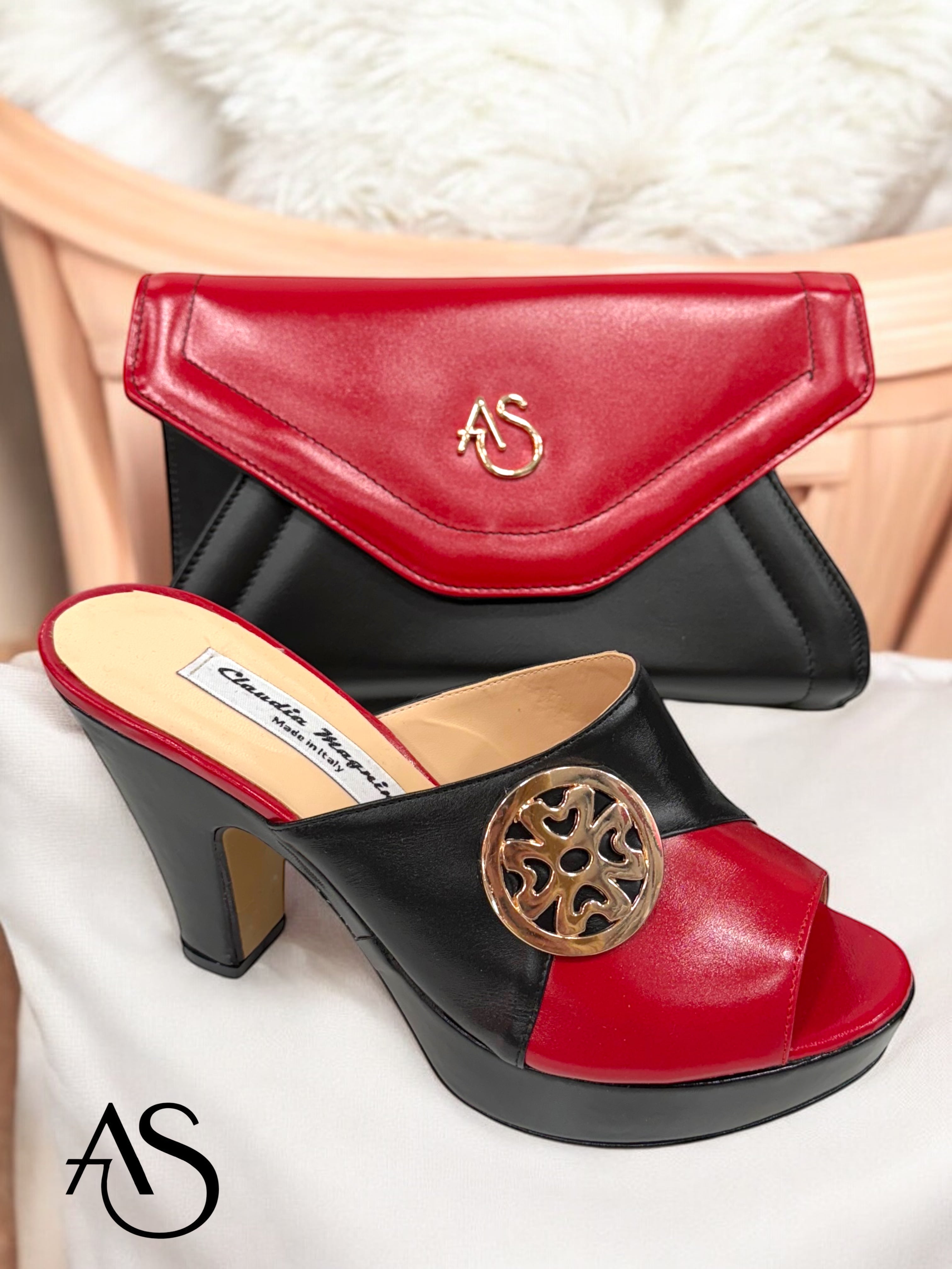Luanda Small set